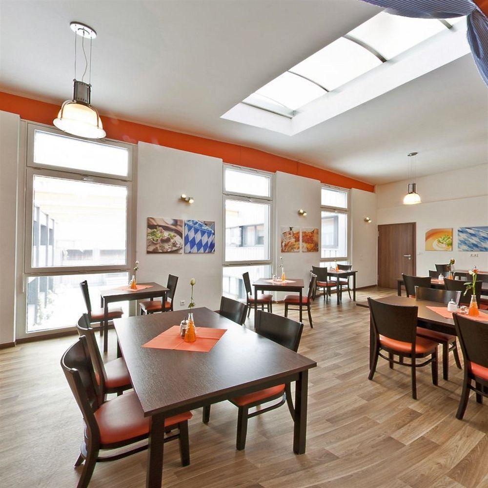 Orange Hotel und Apartments Neu-Ulm Exterior foto