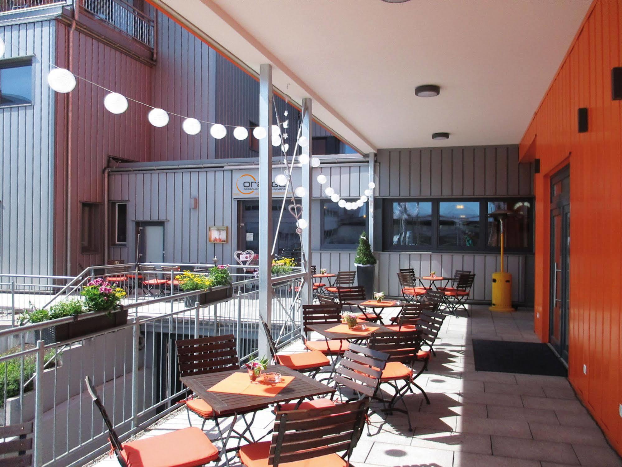 Orange Hotel und Apartments Neu-Ulm Exterior foto